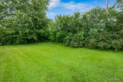 645 Morton Street, Hoffman Estates, IL 60169 - Photo 5