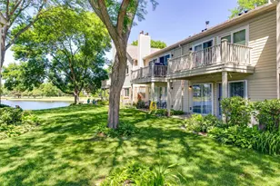 1257 Rosewood Ct, Schaumburg, IL 60193 - Photo 19