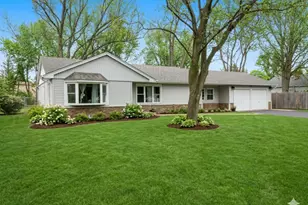 2930 Dundee Rd, Northbrook, IL 60062 - Photo 1