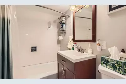 644 W Arlington Place #2J, Chicago, IL 60614 - Photo 7