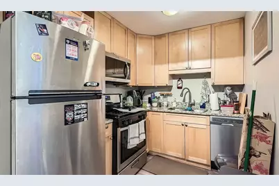 644 W Arlington Place #2J, Chicago, IL 60614 - Photo 5