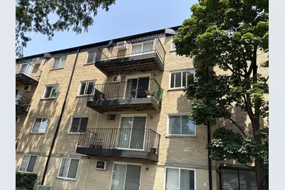 2424 E Oakton Street #4F, Arlington Heights, IL 60004 - Photo 3