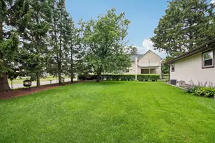 109 Weaver Dr, Cary, IL 60013 - Photo 31
