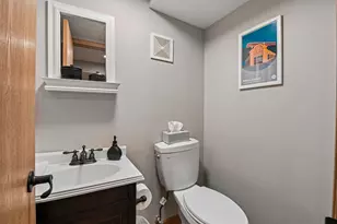 107 W Orchard Pl, Mount Prospect, IL 60056 - Photo 23