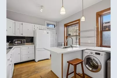1446 E 56th Street #3, Chicago, IL 60637 - Photo 3