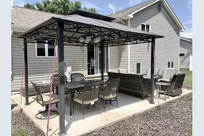 740 26th Street, Peru, IL 61354 - Photo 5