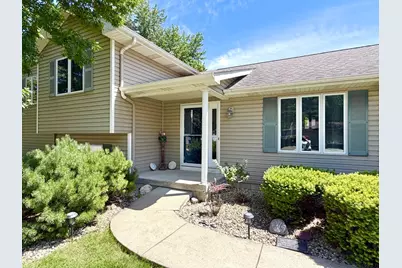 740 26th Street, Peru, IL 61354 - Photo 3