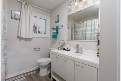 612 Silbury Court, McHenry, IL 60050 - Photo 9