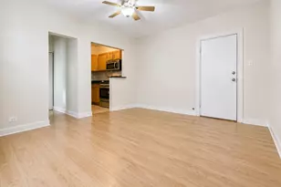 5135 S Kenwood Ave, Chicago, IL 60615 - Photo 3