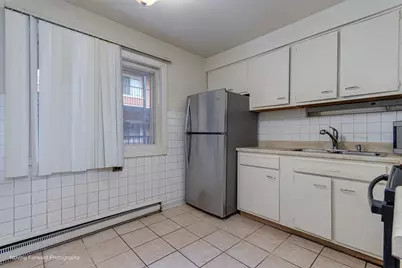 1545 W Chase Avenue #206, Chicago, IL 60626 - Photo 7