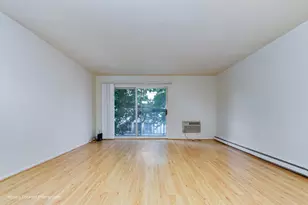 1545 W Chase Ave, Chicago, IL 60626 - Photo 15