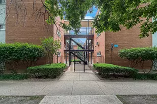 1545 W Chase Ave, Chicago, IL 60626 - Photo 1