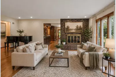3720 Liberty Lane, Glenview, IL 60025 - Photo 11