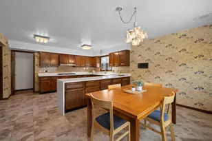 3720 Liberty Ln, Glenview, IL 60025 - Photo 21