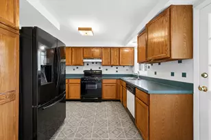 [Address not provided], Schaumburg, IL 60193 - Photo 5