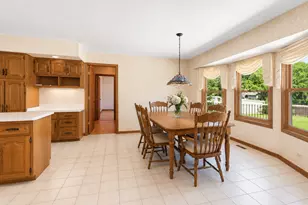 6536 Deer Ln, Palos Heights, IL 60463 - Photo 9