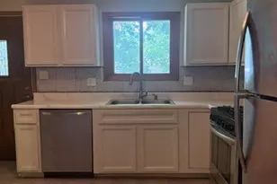 773 Kingston Ln, Crystal Lake, IL 60014 - Photo 3