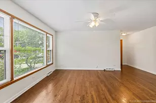 10262 S 52nd Ave, Oak Lawn, IL 60453 - Photo 5