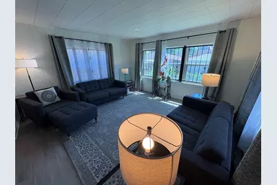 10443 S Calumet Avenue, Chicago, IL 60628 - Photo 21