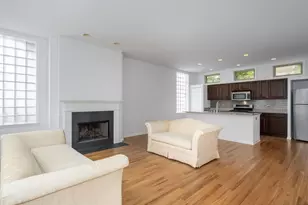 1947 W Evergreen Ave, Chicago, IL 60622 - Photo 7