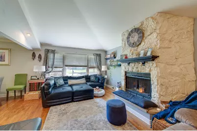 310 S Mason Street, Bensenville, IL 60106 - Photo 3