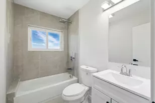 290 E Norman Ln, Wheeling, IL 60090 - Photo 25