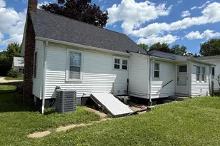 411 E North St, Morrison, IL 61270 - Photo 17