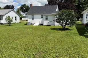 411 E North St, Morrison, IL 61270 - Photo 15