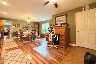 220 E Rose St, Cave In Rock, IL 62919 - Photo 13