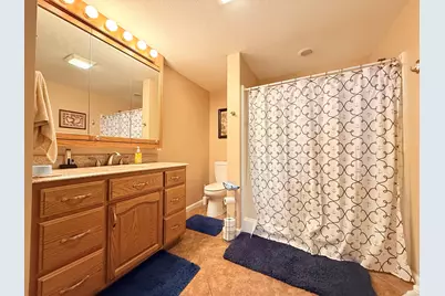 220 E Rose Street, Cave In Rock, IL 62919 - Photo 17