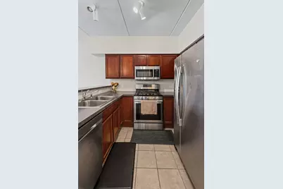 405 S Creekside Drive #404, Palatine, IL 60074 - Photo 5