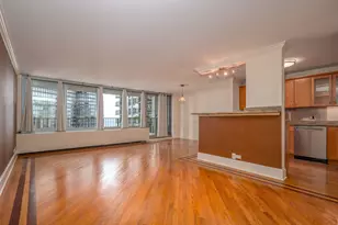 400 E Randolph St, Chicago, IL 60601 - Photo 3