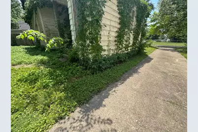 820 N 6th Street, Springfield, IL 62702 - Photo 3
