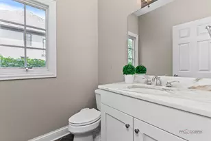 31158 Sage Ct, Green Oaks, IL 60048 - Photo 19