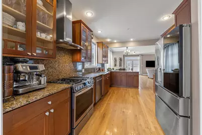117 N Park Boulevard, Glen Ellyn, IL 60137 - Photo 3