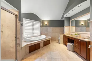 117 N Park Blvd, Glen Ellyn, IL 60137 - Photo 13