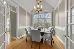 117 N Park Blvd, Glen Ellyn, IL 60137 - Photo 7