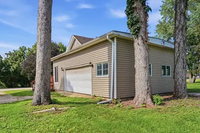 215 W Lincoln Highway, Franklin Grove, IL 61031 - Photo 7