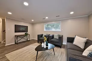 1328 Cabot Ln, Schaumburg, IL 60193 - Photo 17