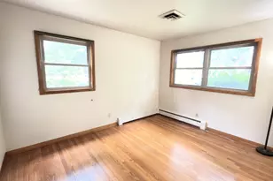 315 Mecherle Dr, Bloomington, IL 61701 - Photo 19