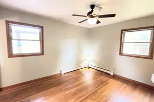 315 Mecherle Dr, Bloomington, IL 61701 - Photo 17
