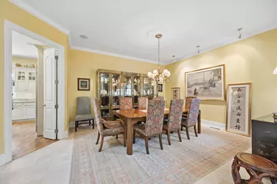 64 Forest Gate Circle, Oak Brook, IL 60523 - Photo 7