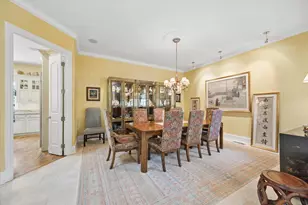 64 Forest Gate Cir, Oak Brook, IL 60523 - Photo 7