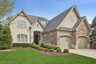 64 Forest Gate Cir, Oak Brook, IL 60523 - Photo 1