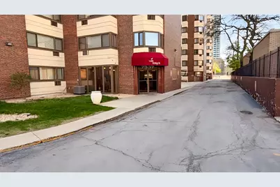7337 S South Shore Drive #612, Chicago, IL 60649 - Photo 3