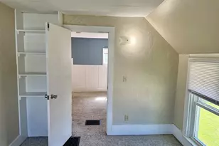 302 S Walnut St, Kewanee, IL 61443 - Photo 17