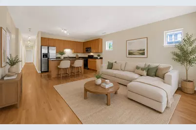 9222 Ewing Avenue #102, Evanston, IL 60203 - Photo 5