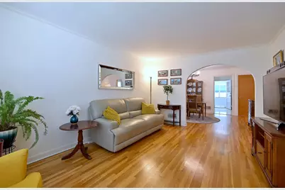 1638 N 74th Avenue, Elmwood Park, IL 60707 - Photo 5