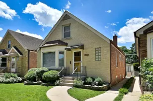 1638 N 74th Ave, Elmwood Park, IL 60707 - Photo 3