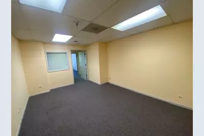 9944 S Roberts Road #205, Palos Hills, IL 60465 - Photo 7